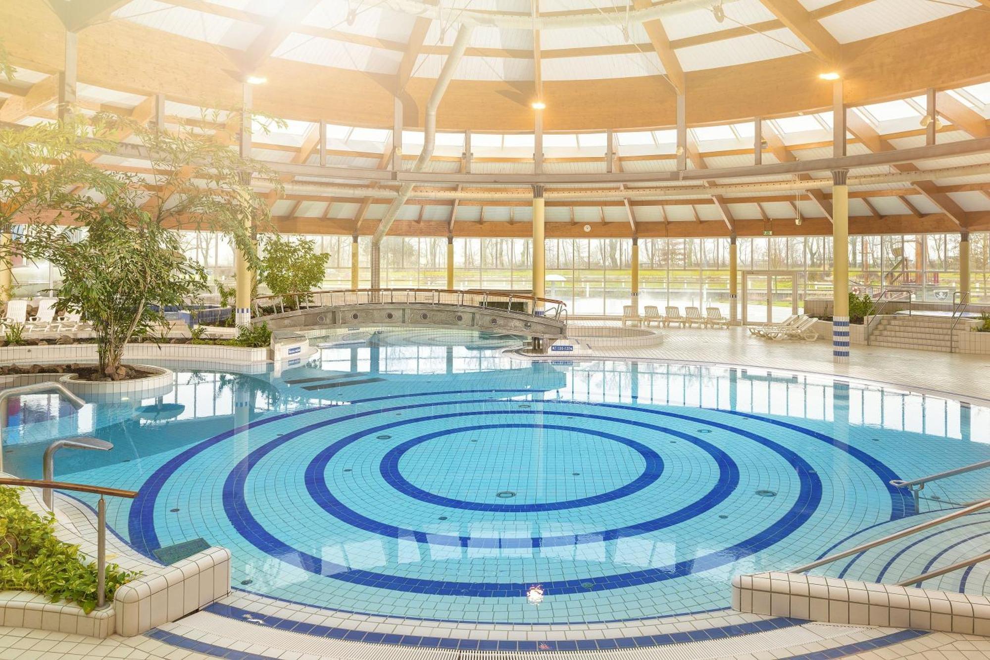 Ferienwohnung Mit Balkon, Gratis Nutzung Vom Ahoi Erlebnisbad Und Sauna In Sellin - Haus Strandeck Fewo 07 ゲーレン エクステリア 写真